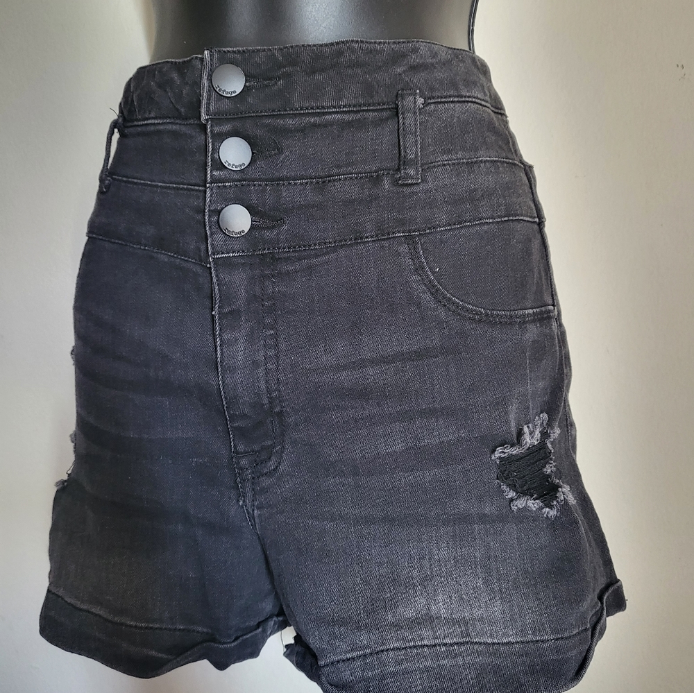 High waited Refuge Distressed Shorts